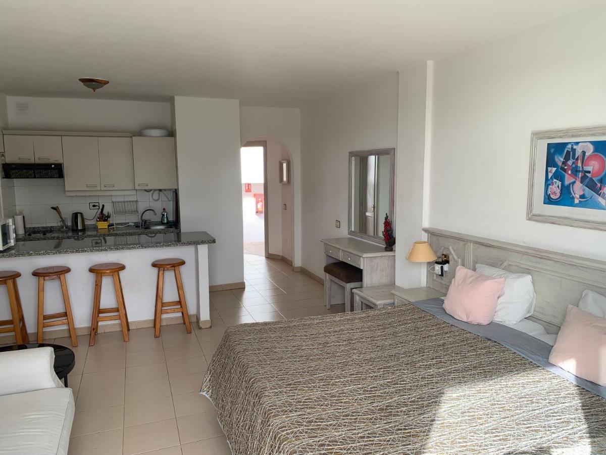 Ocean Breeze And Seaview Resort Costa Adeje  Luaran gambar